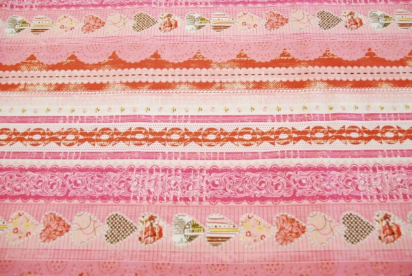 KISSING BOOTH　XOXO / CANDY PINK